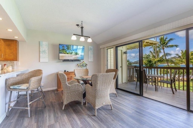 レエ ナニ 333、オーシャンビュー、リノベーション アンド ゲート 1 ベッドルーム コンド バイ レッドオーニング