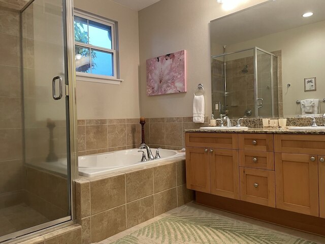 ニヒラニ 11a 2 ベッドルーム コンド バイ レッドオーニング