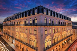 ザ アイヴンズ オートグラフ コレクション