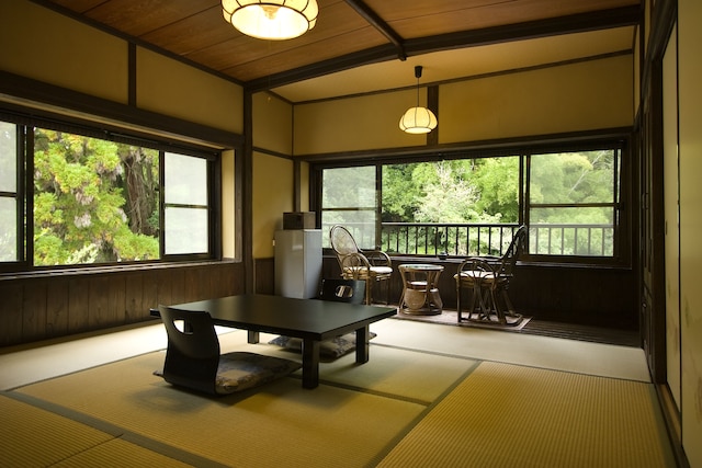 歴史の宿 御客屋