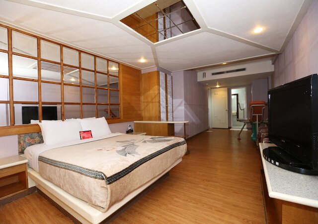 Midi Motel Tainan Branch