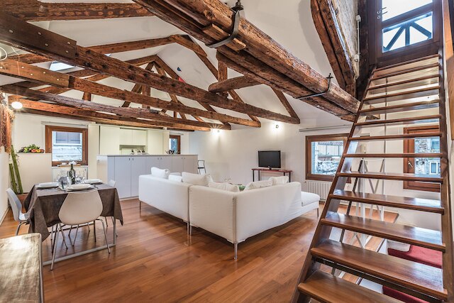 カ マルヴァシア テラス