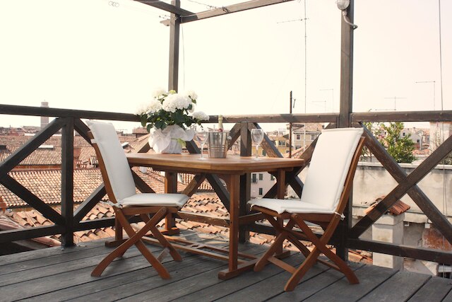 カ マルヴァシア テラス