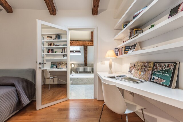 カ マルヴァシア テラス