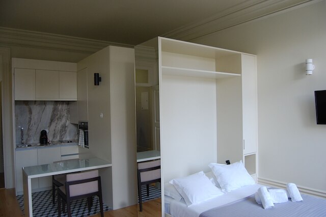 アパートホテル オポルト パレス