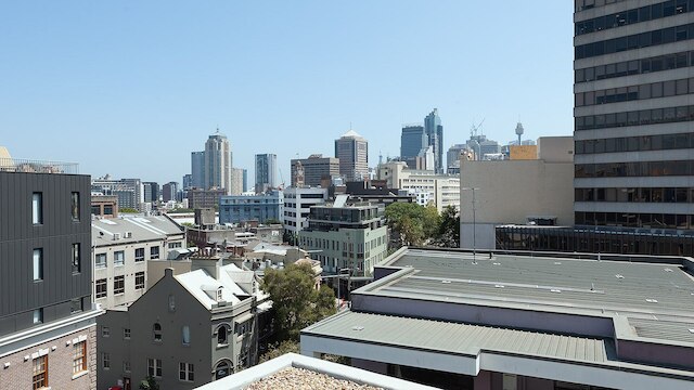 ブランド ニュー ラグジュアリー アパート イン サリー ヒルズ