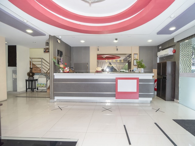 ホテル O ステイ イン