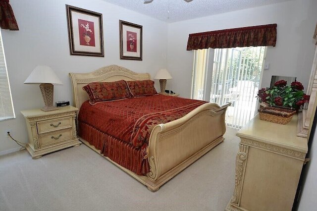 2724 ヒュージ 6 ベッドルーム エメラルド アイランド プール ホーム