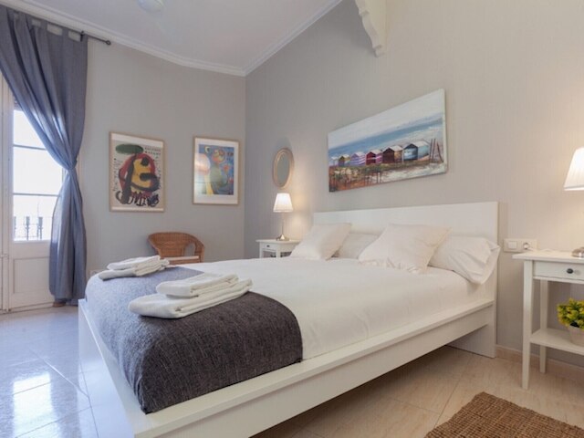 サン アントニ アパートメンツ