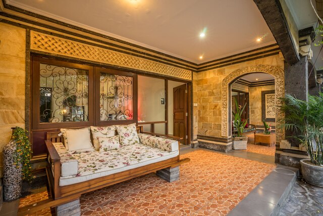 ヴィラ ミア アンド スパ