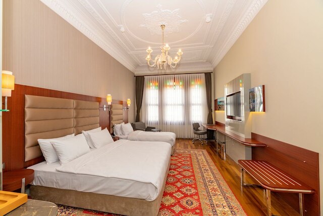 ブルー ギルロイ ホテル