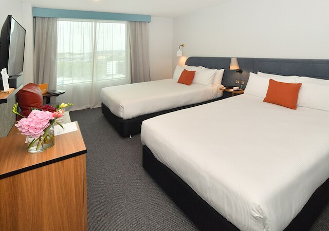 スディマ オークランド シティ