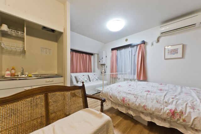 ミニホテル新宿フロント 201