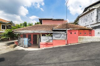 ペンギナパン プゲラン -  ホステル