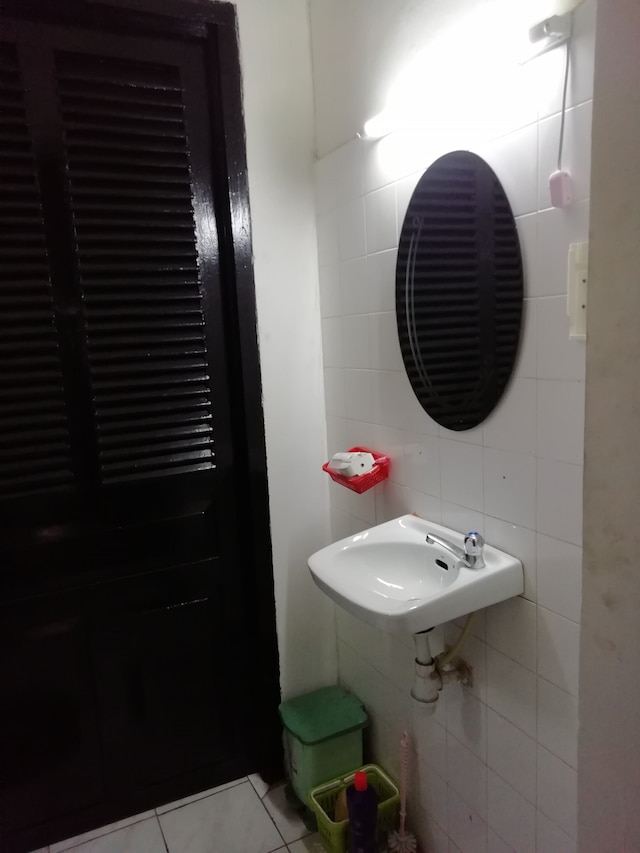 イースト & ウエスト ドミトリー アンド ゲストハウス