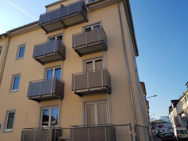 ホテル エミリアナ アム バーンホフ