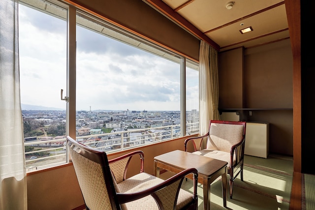 司ロイヤルホテル