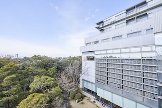 司ロイヤルホテル