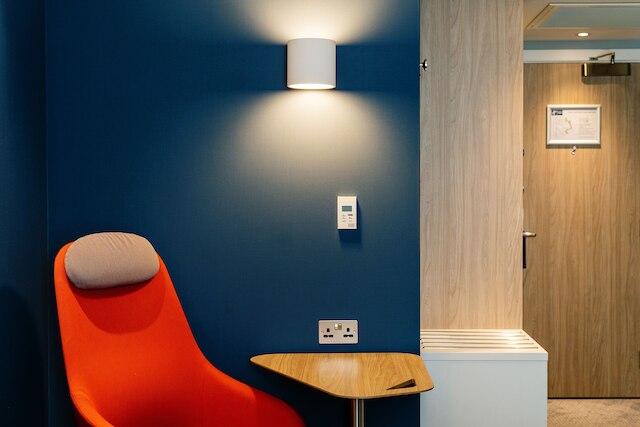 ホリデイ イン エクスプレス アムステルダム - ノース リバーサイド by IHG