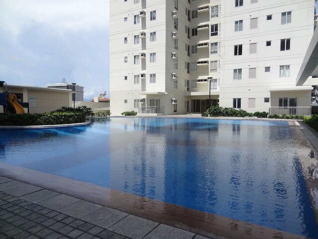 アヴダ タワーズ セブ タワー 2