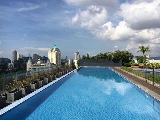 カリクス センター