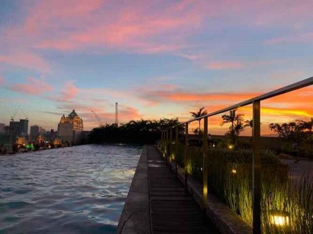 カリクス センター