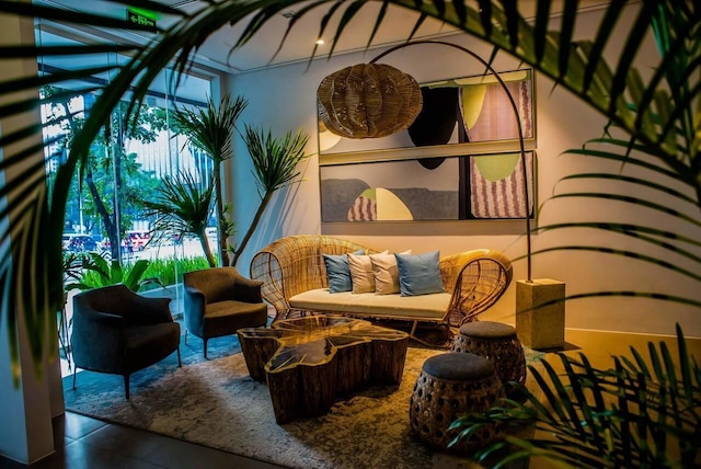 ソリネア タワー 2