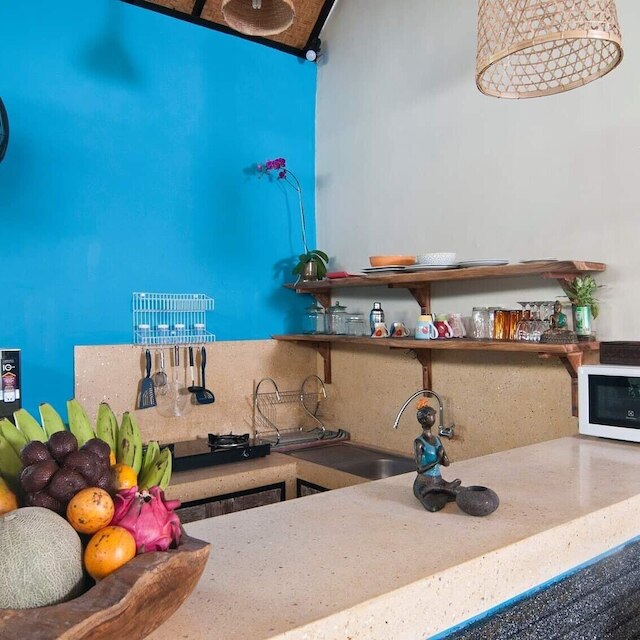 ヴィラ ウドジュン