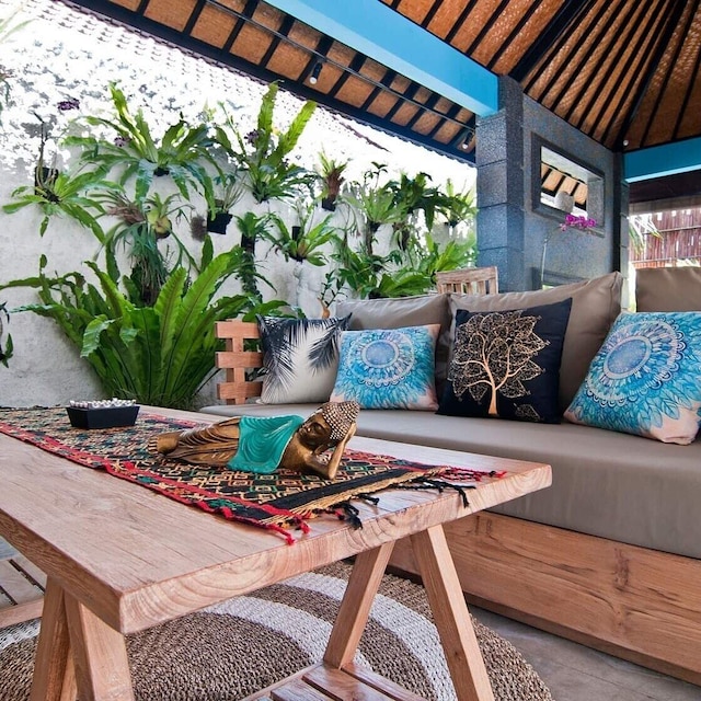 ヴィラ ウドジュン