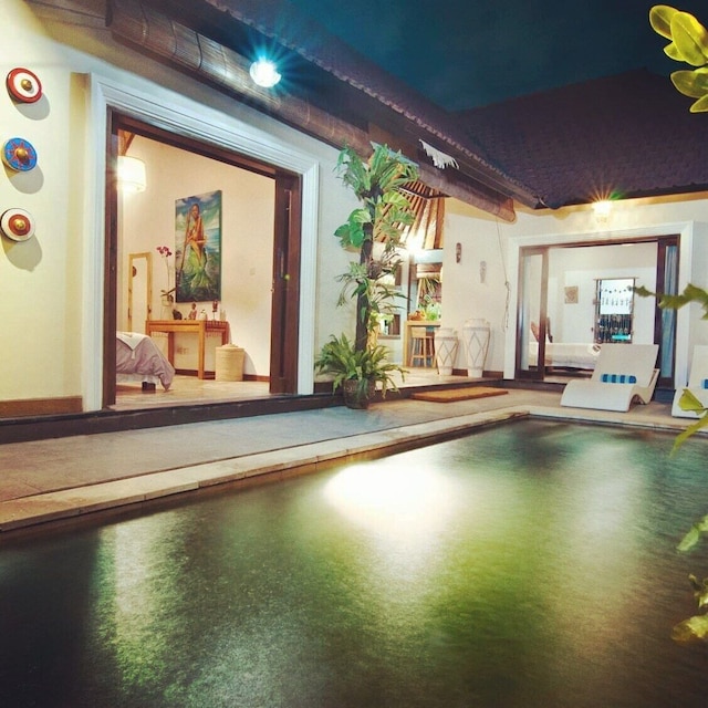 ヴィラ ウドジュン