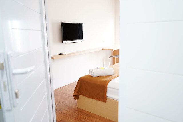 ウルームズ セナヤン