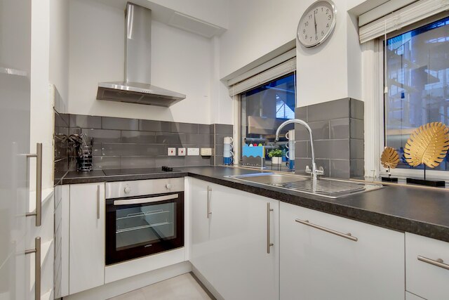 モダン 2 ベッド & 2 バス - レスター スクエア