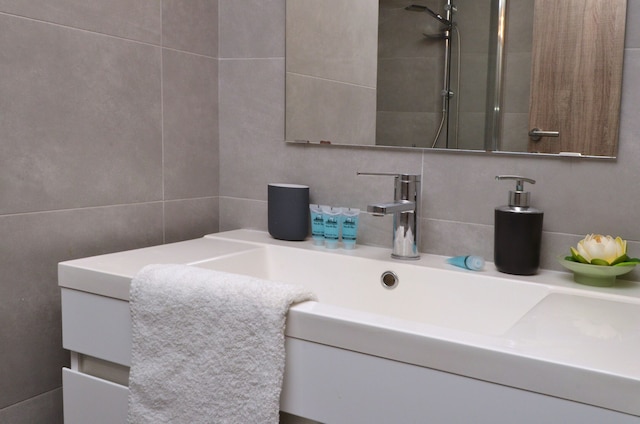 コウカキ ア ミニマル スタジオ