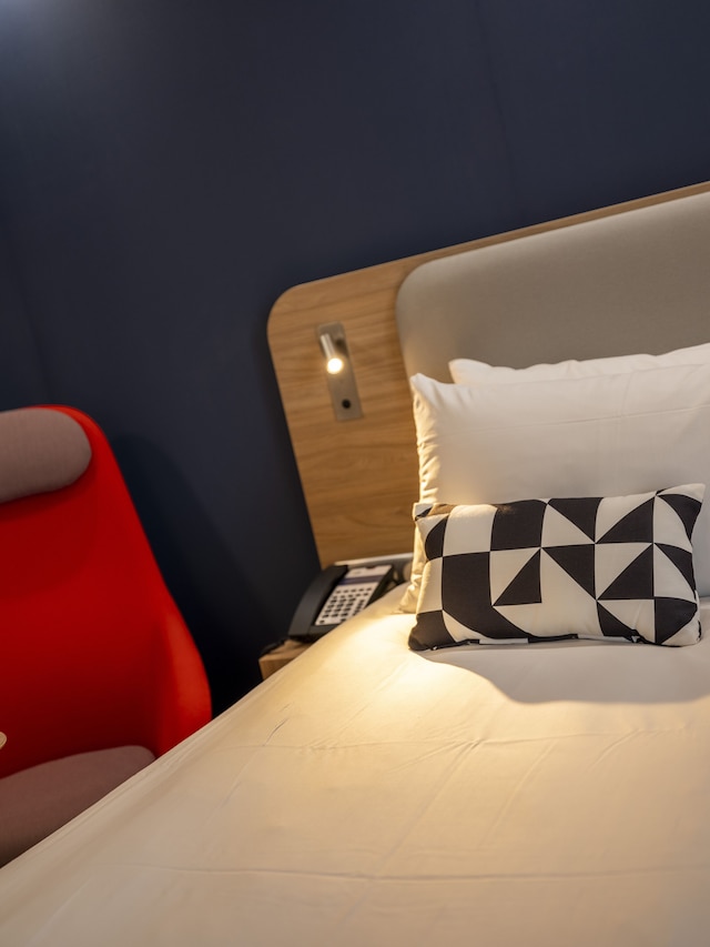 ホリデー イン エクスプレス ニース グラン アレナス by IHG