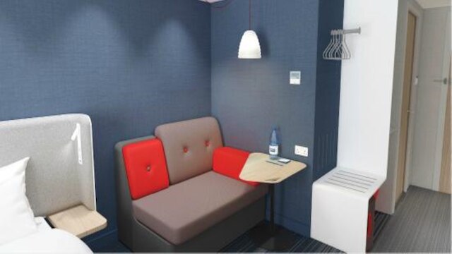 ホリデー イン エクスプレス ニース グラン アレナス by IHG