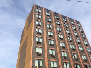 ロータス ブルー イン & スイーツ