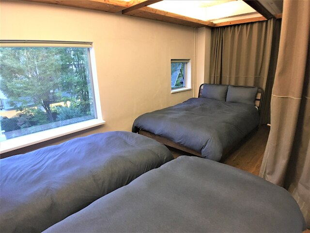 Higashi-Gokencho M-building 2F