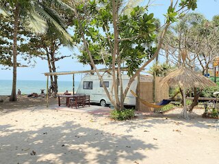 ビーチ ハウス キャンプ