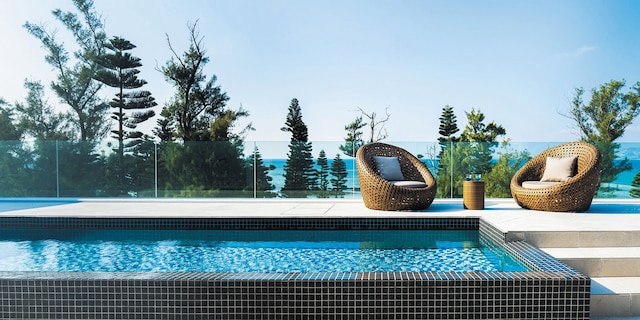 UMITO OKINAWA ONNASON