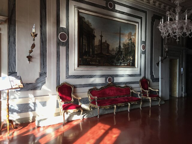 ラグジュリアス パラッツォ イン ベニス イン ザ リアルト エリア ウィズ ハウスキーパークック