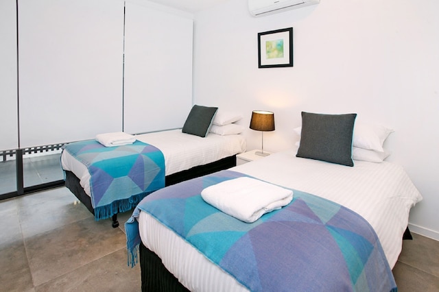 ビューズ フロム レッド ヒル