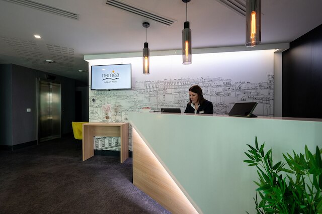 ネメア アパート ホテル パリ ルヴァロワ