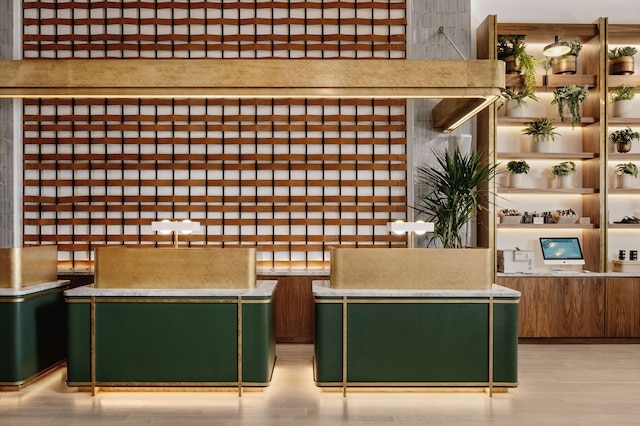 アーロ ミッドタウン