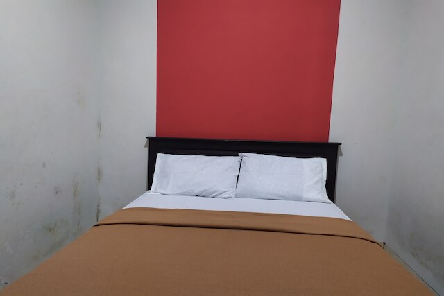 OYO 2654 ユリア ゲストハウス ニア コピ バジャワ フローレス NTT テベット