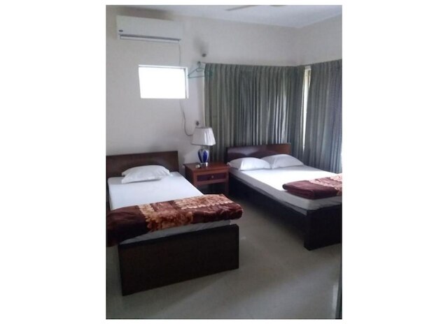 アンブロシア ゲスト ハウス