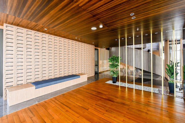 ロヴィナ at ワンレジデンス