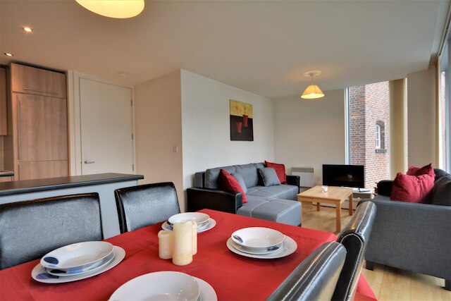 チープサイド バイ トップ ハウス