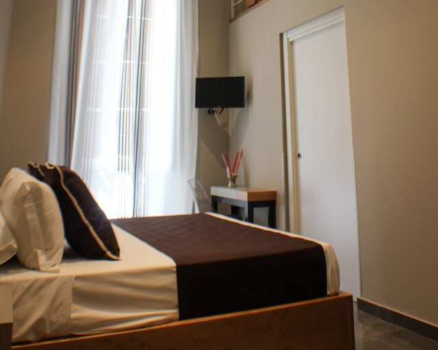 ビー イタリアン ルーム ボヴィオ 23