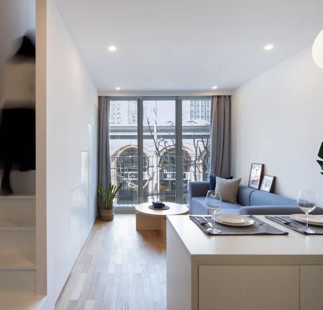 BaseLIVING Wending Serviced Apartment