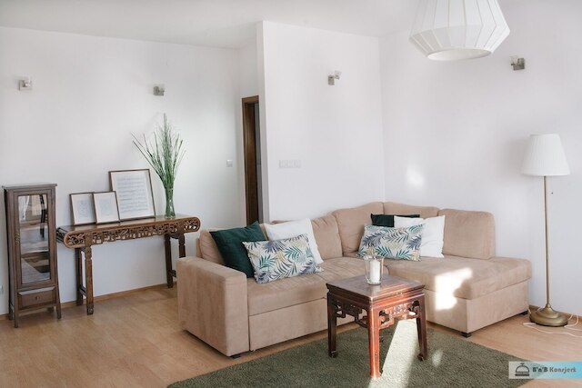 ワルシャワ コンシェルジ サクソン アパートメント